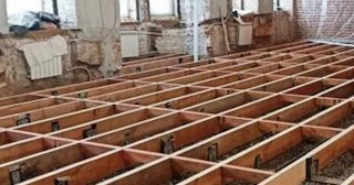 Демонтаж деревянных перекрытий - Качественные услуги в Лесосибирске от Сварной-Лсс от 728 руб.